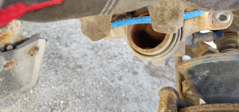 Should I be worried about the rust in the piston cavity?